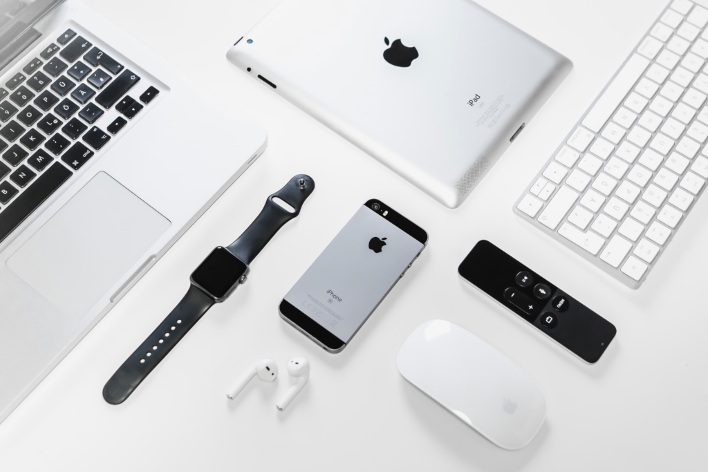 Apple (2)