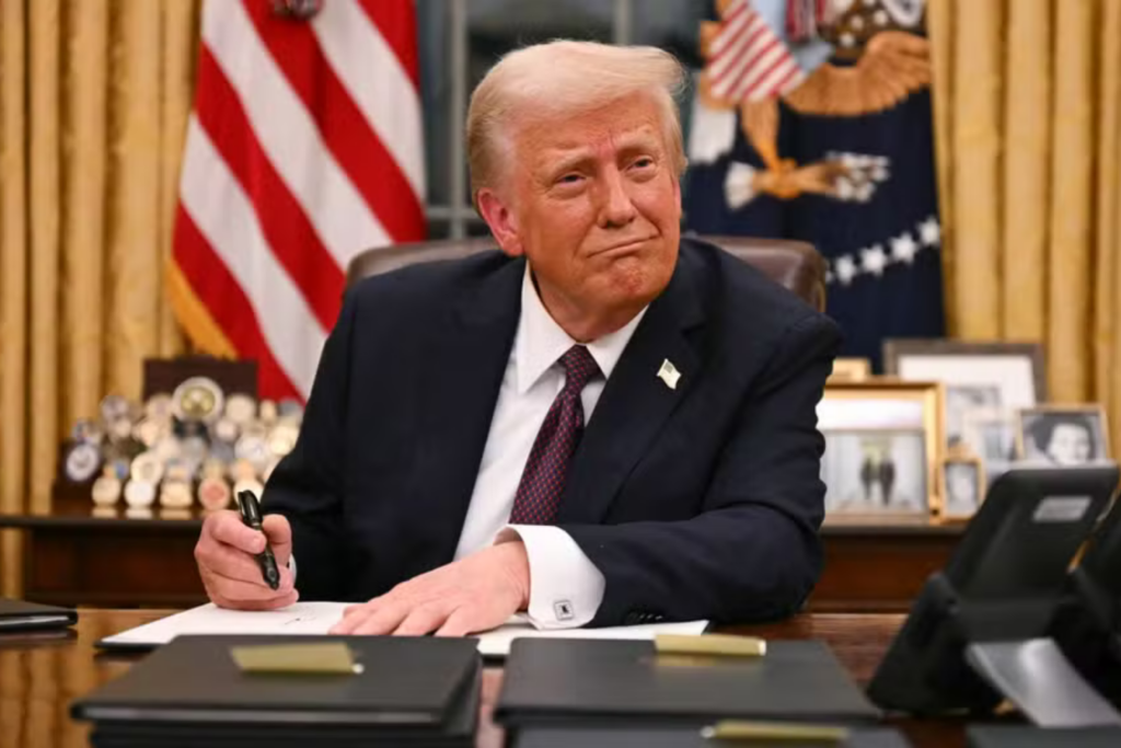 Trump (2)