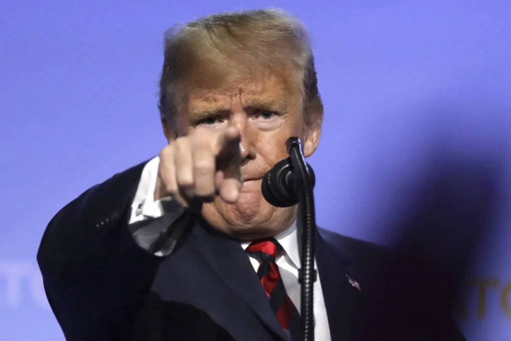Trump (4)