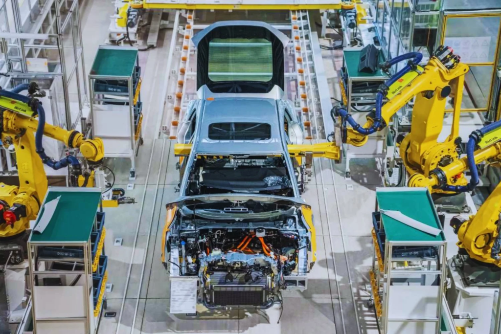 Mais Carros Com Menos Funcionários (2)