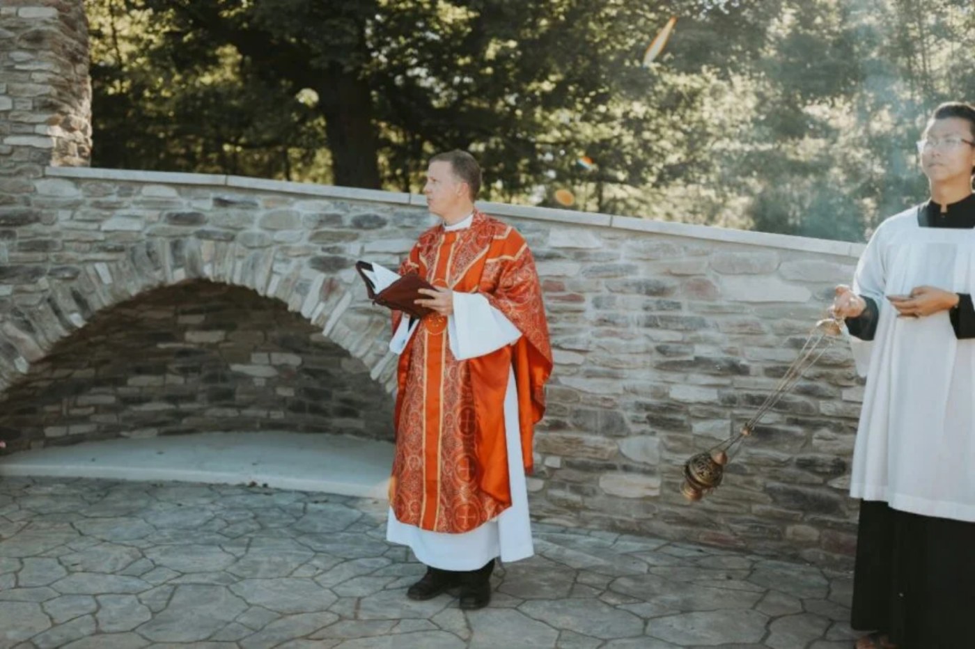 Quanto realmente ganha um cardeal no Vaticano? O que pouca gente sabe ...