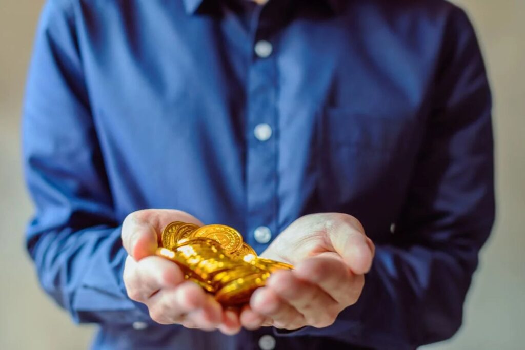 Nova potência mineral: Pais descobre ouro em escala inédita