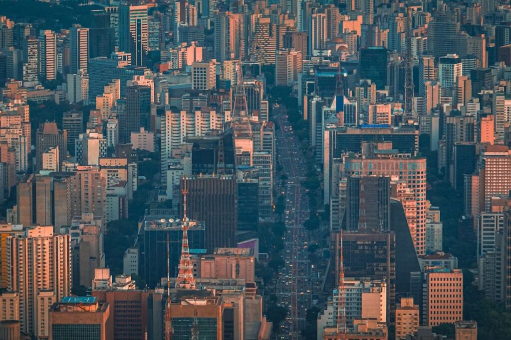 Nova trilha em SP revela paisagens escondidas
