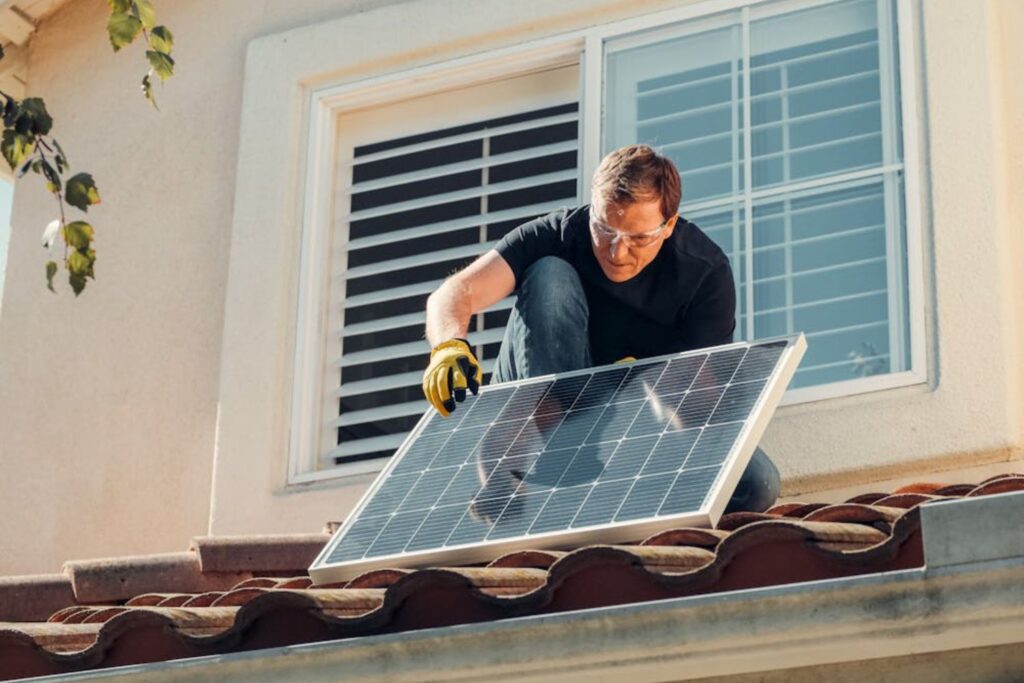 O que pode mudar na sua conta se você tem ou pretende instalar energia solar