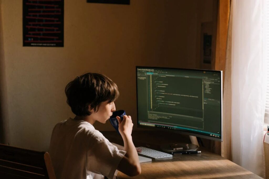 Se você fala português, você já sabe programar