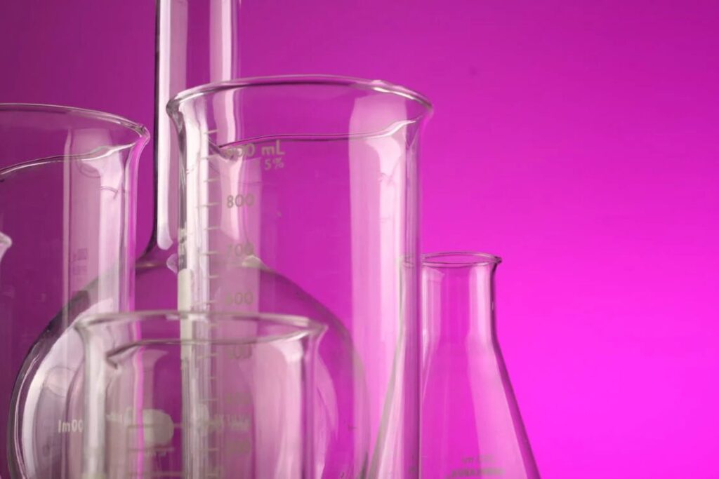 Um experimento que dura 98 anos e ainda está em andamento