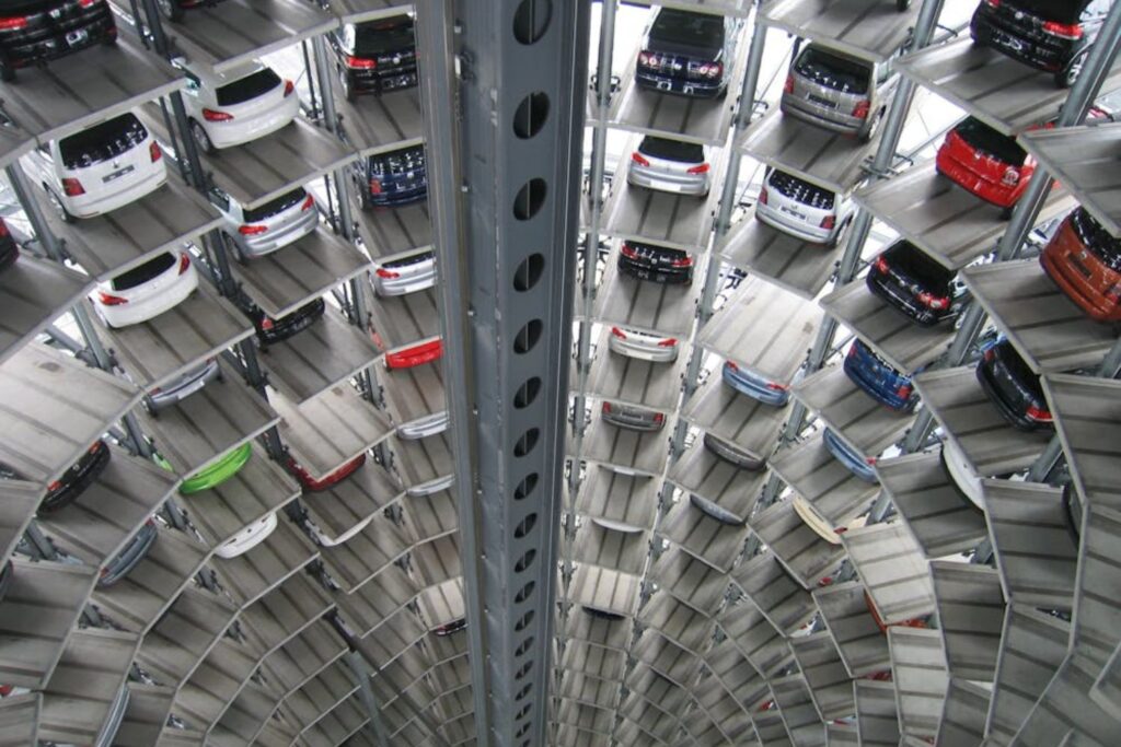 O “Cavalo de Troia” da modernidade: Será que carros elétricos fabricados fora podem ser um perigo para uma nação?