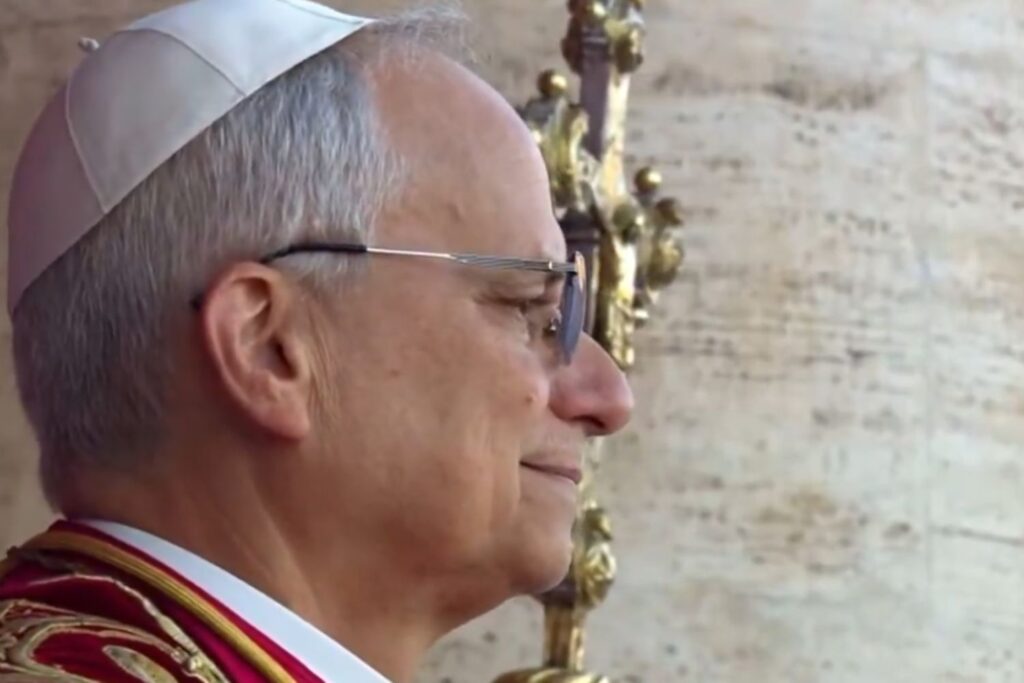 Papa Leão XIV não satisfez o desejo do papa Francisco, segundo especialista