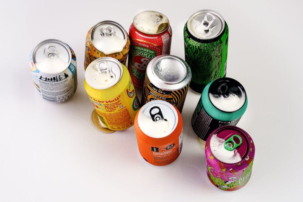 O refrigerante rosa que conquistou o Brasil e chamou a atenção da Coca-Cola