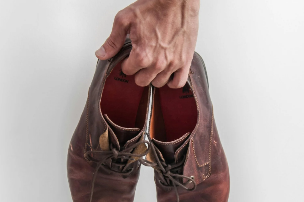 Tirar Os Sapatos Antes De Entrar Em Casa