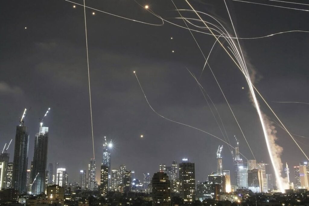 O escudo invisível: o complexo sistema que protege Israel do céu à superfície