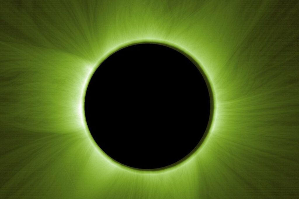 Uma façanha inédita realizada por satélites europeus simulou um eclipse solar no espaço, revelando imagens impressionantes da coroa do Sol