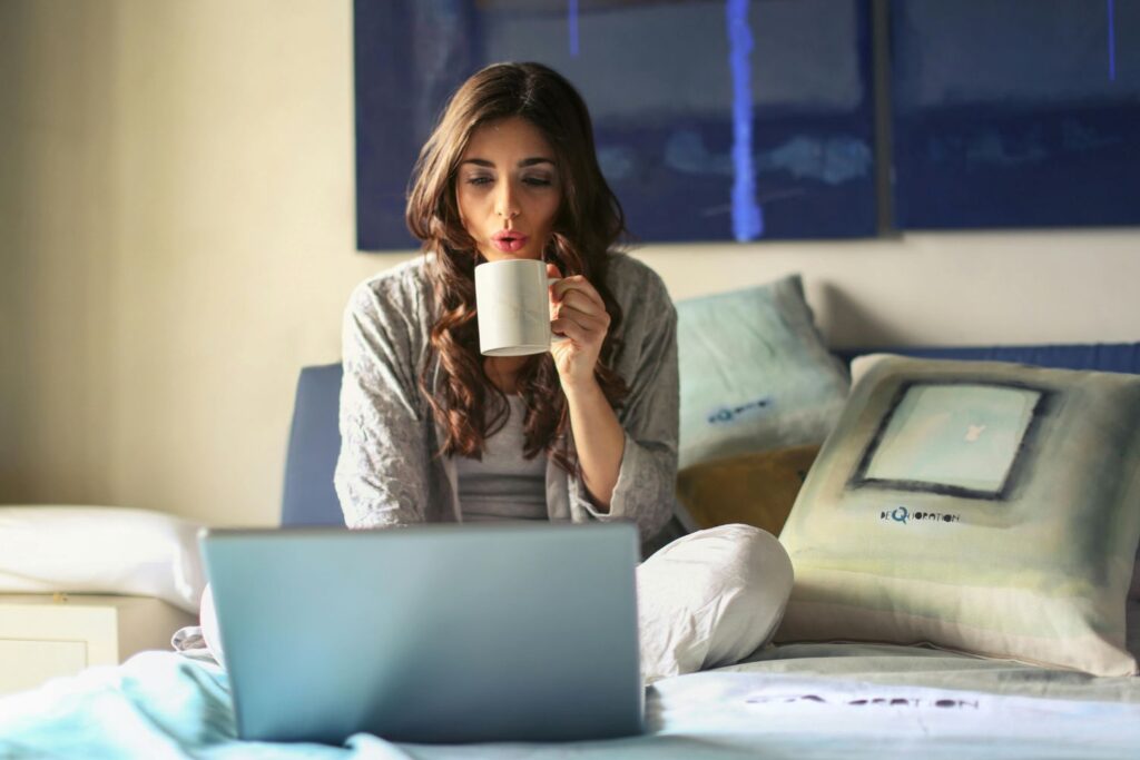 O que está por trás da vontade de passar o fim de semana em casa, segundo os psicólogos