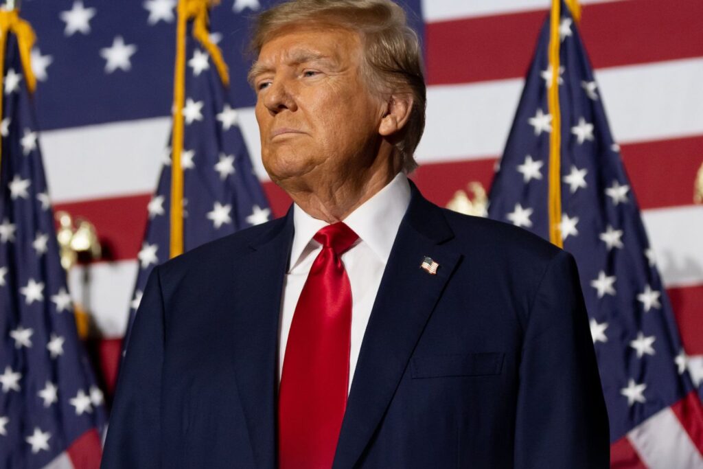 Em uma declaração inesperada, Donald Trump revelou que Irã e Israel concordaram com um cessar-fogo total após dias de confronto intenso