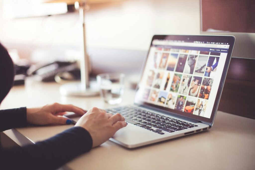 O fenômeno das “postagens zero” ganha força: O que está por trás do silêncio nas redes sociais