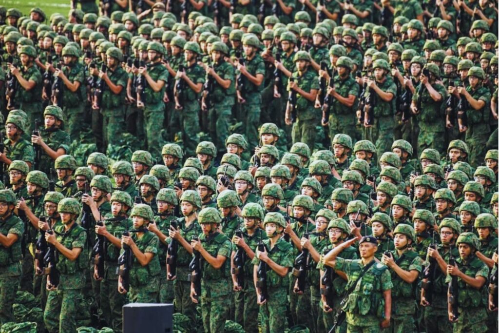 O novo exército da China preocupa os EUA: soldados aumentados, armas invisíveis e uma corrida sem freios