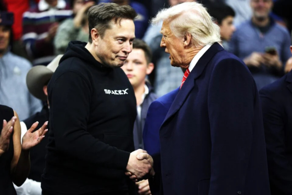 A relação entre Donald Trump e Elon Musk chegou ao ponto de ruptura. Após críticas ao plano econômico do presidente, Musk ameaçou fundar um novo partido.