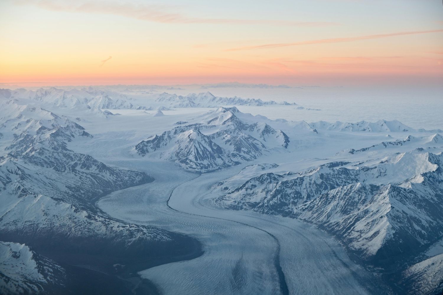 Cidade no Alasca ficará 64 dias sem ver o sol — veja como é viver na escuridão