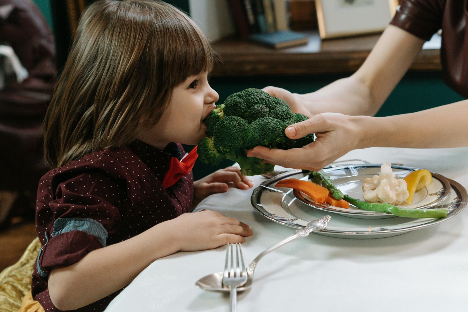 Vegetarianismo na infância: estudo global revela benefícios — com alertas