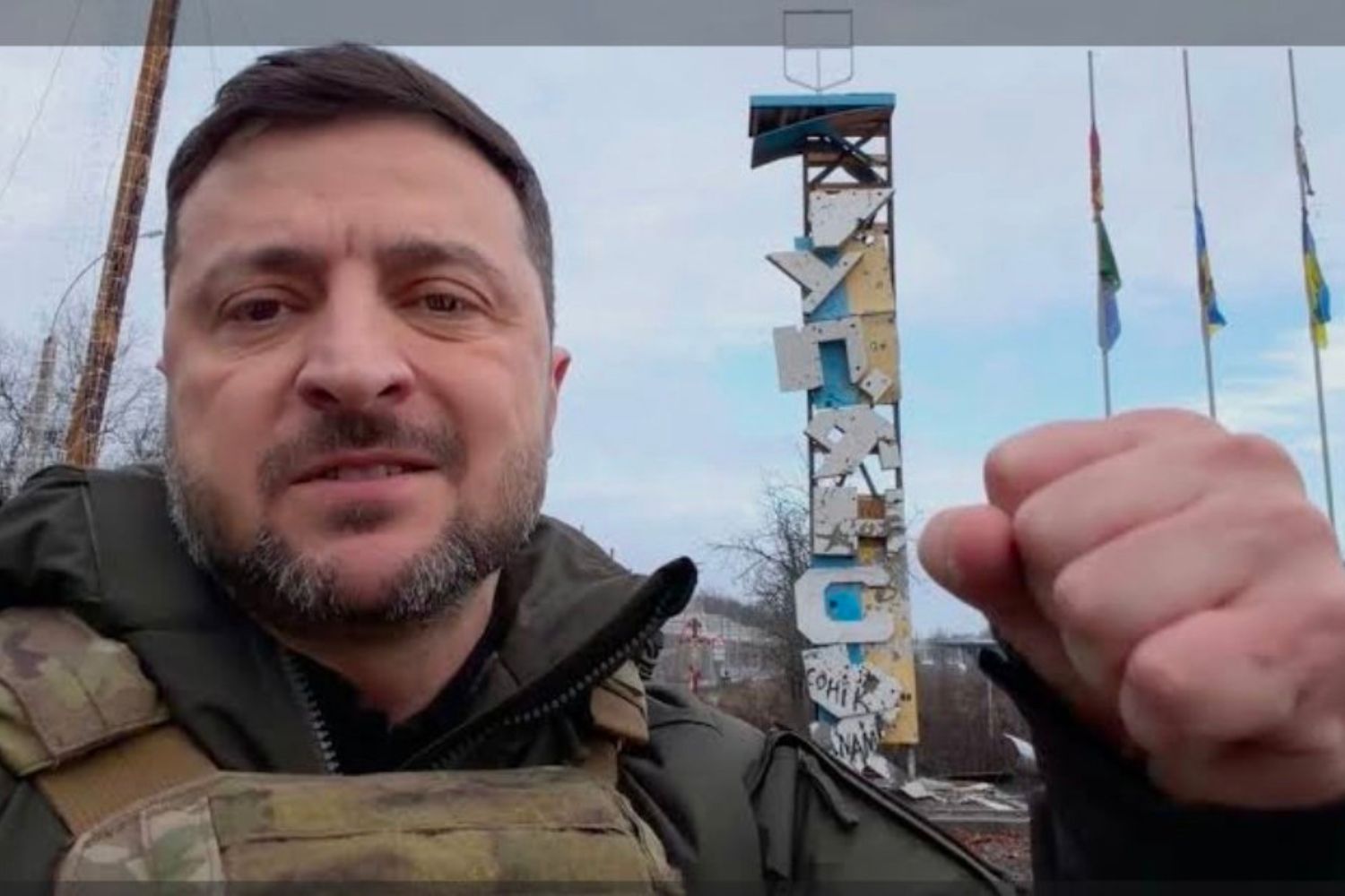 Zelensky admite concessão territorial e muda tom sobre a guerra