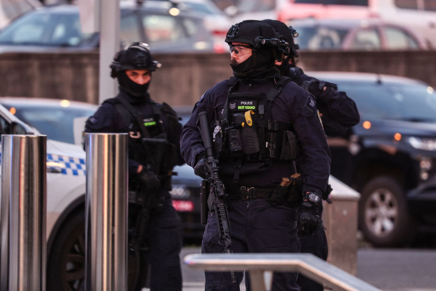 O número de mortos do ataque terrorista na Austrália subiu para 16