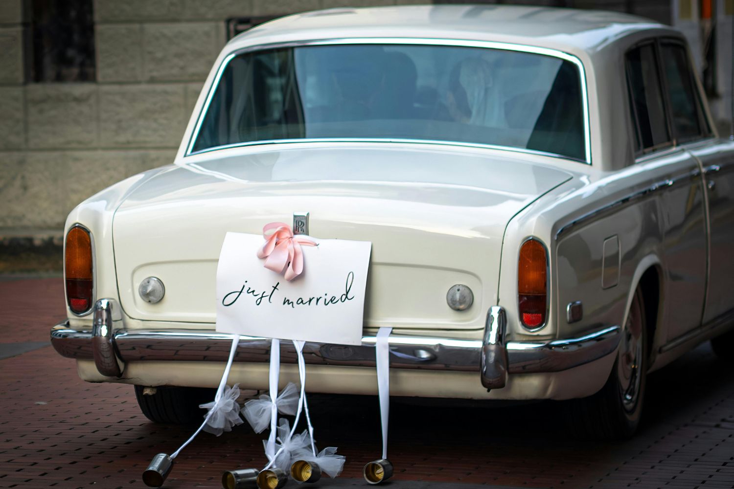 Antes de marcar a data, há decisões que podem mudar todo o casamento de 2026