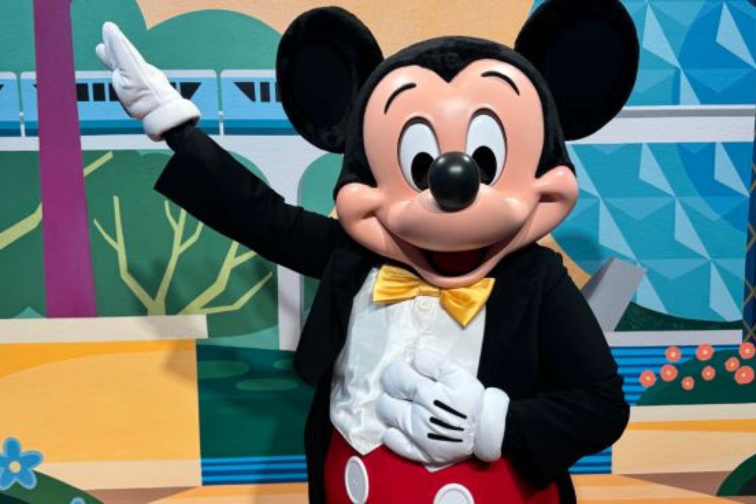 Disney investe bilhões na OpenAI e libera mais de 200 personagens para vídeos com IA