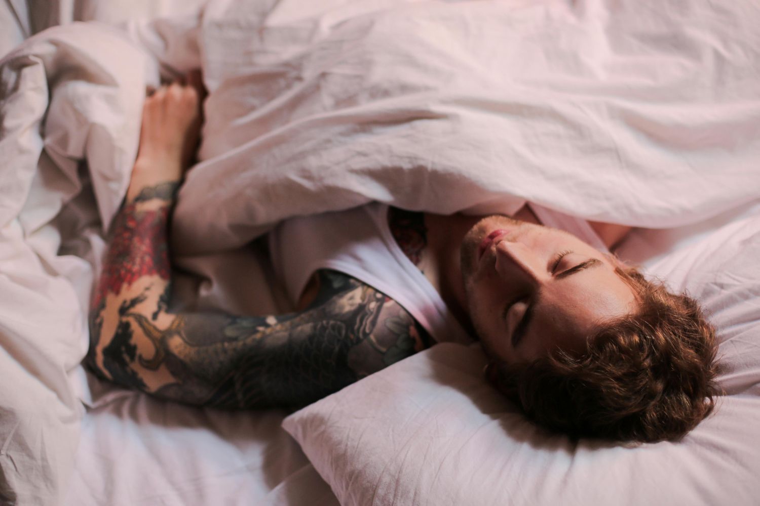 Magnésio realmente ajuda a dormir melhor? Entenda o que a ciência diz