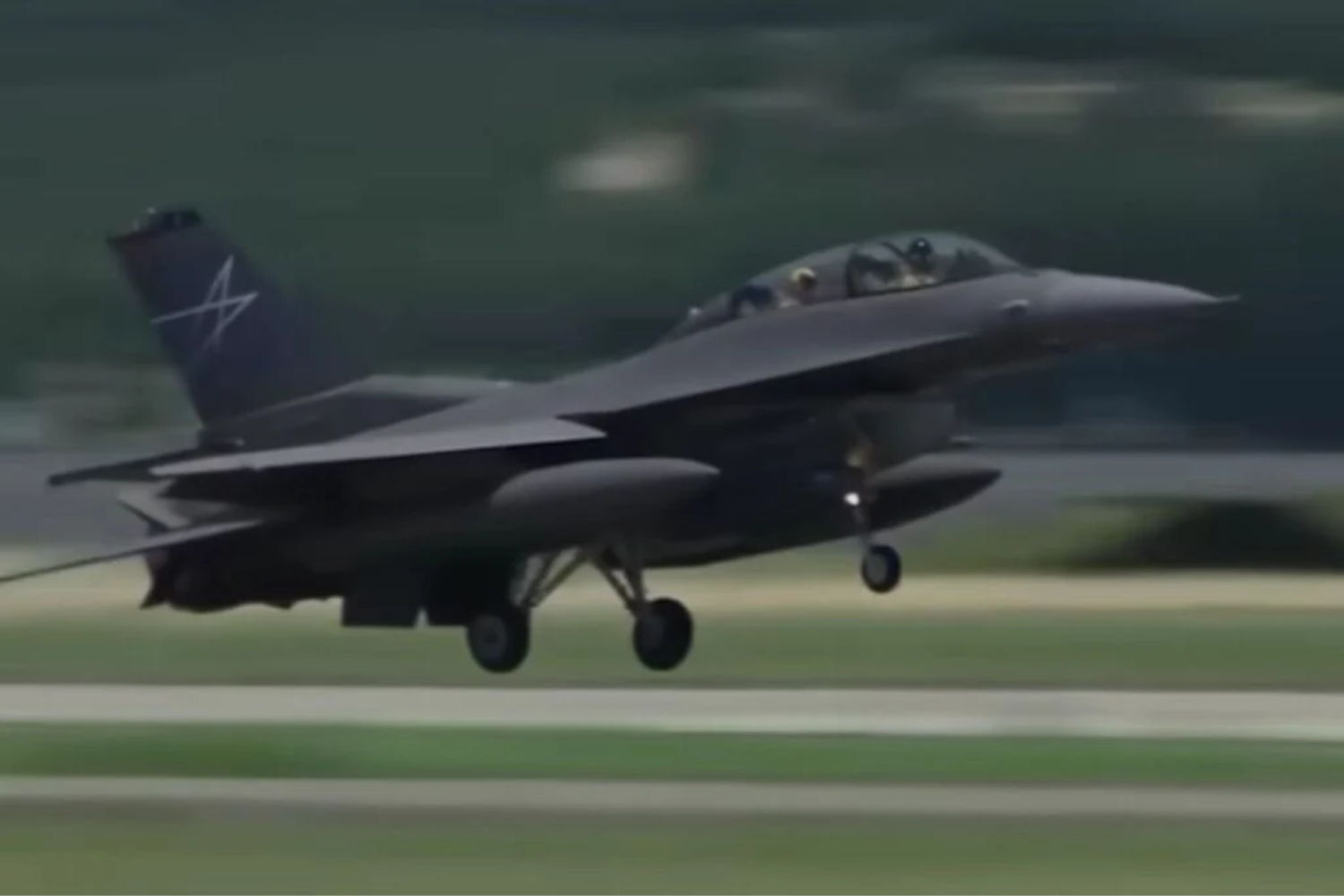F 16