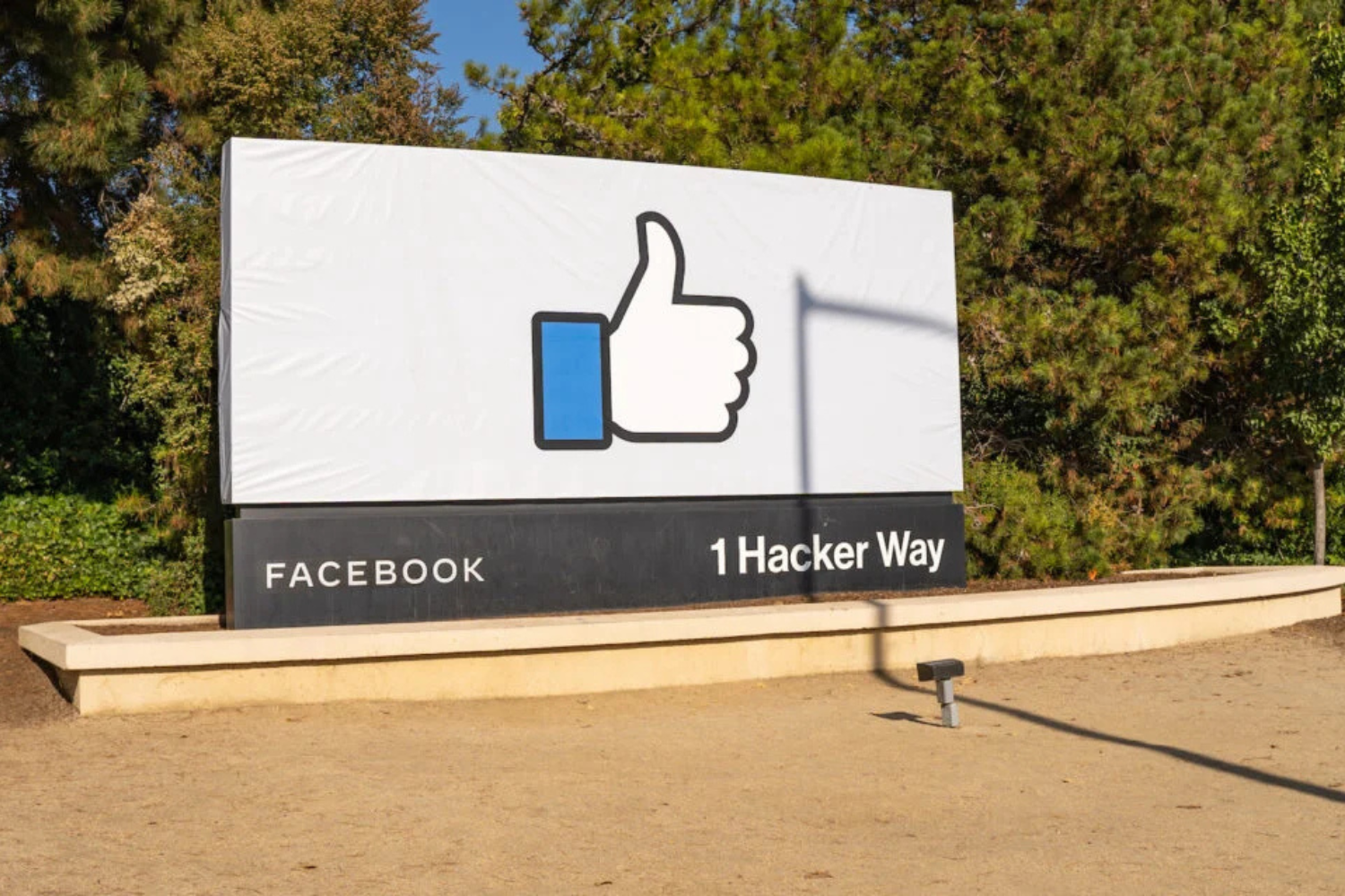 Facebook Like