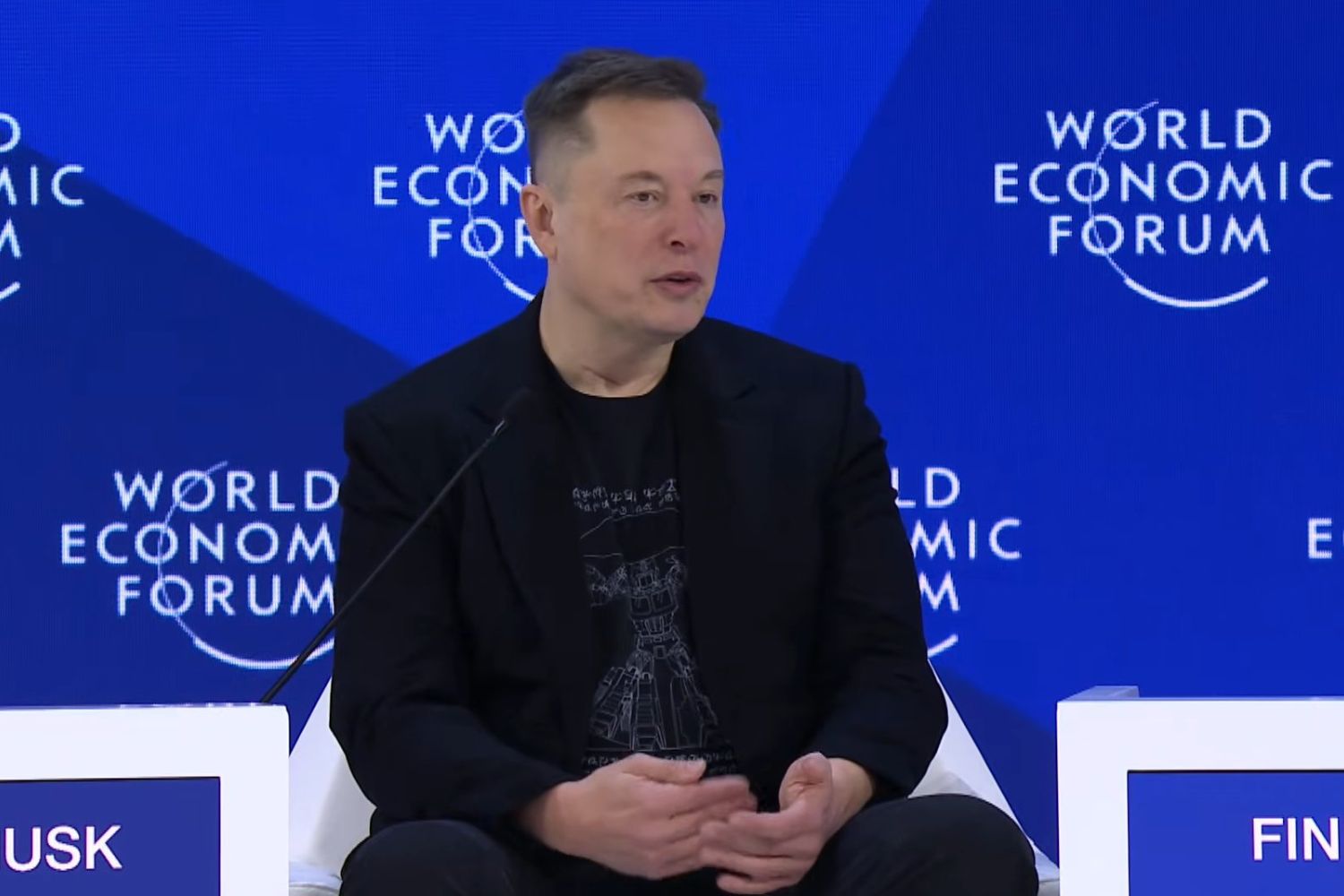 Musk aposta que a IA vai ultrapassar humanos — e diz quando isso acontece