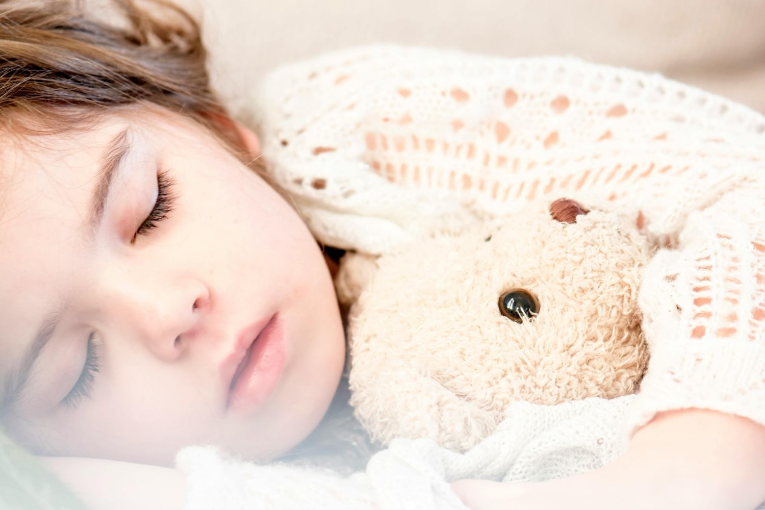 Por que o uso de melatonina em crianças preocupa especialistas