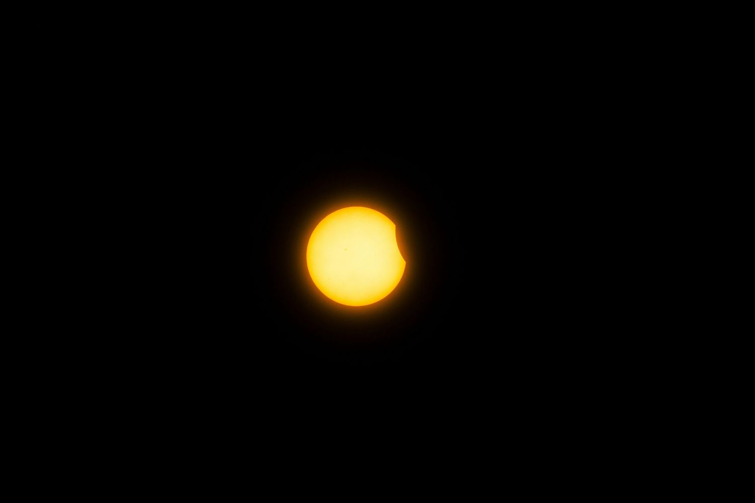 O dia em que o Sol vai desaparecer por minutos — e ninguém vivo verá isso de novo