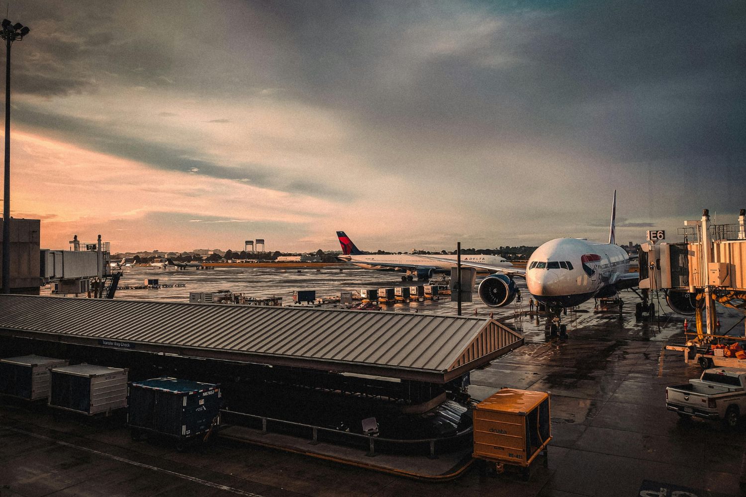 O aeroporto brasileiro que virou referência mundial em pontualidade