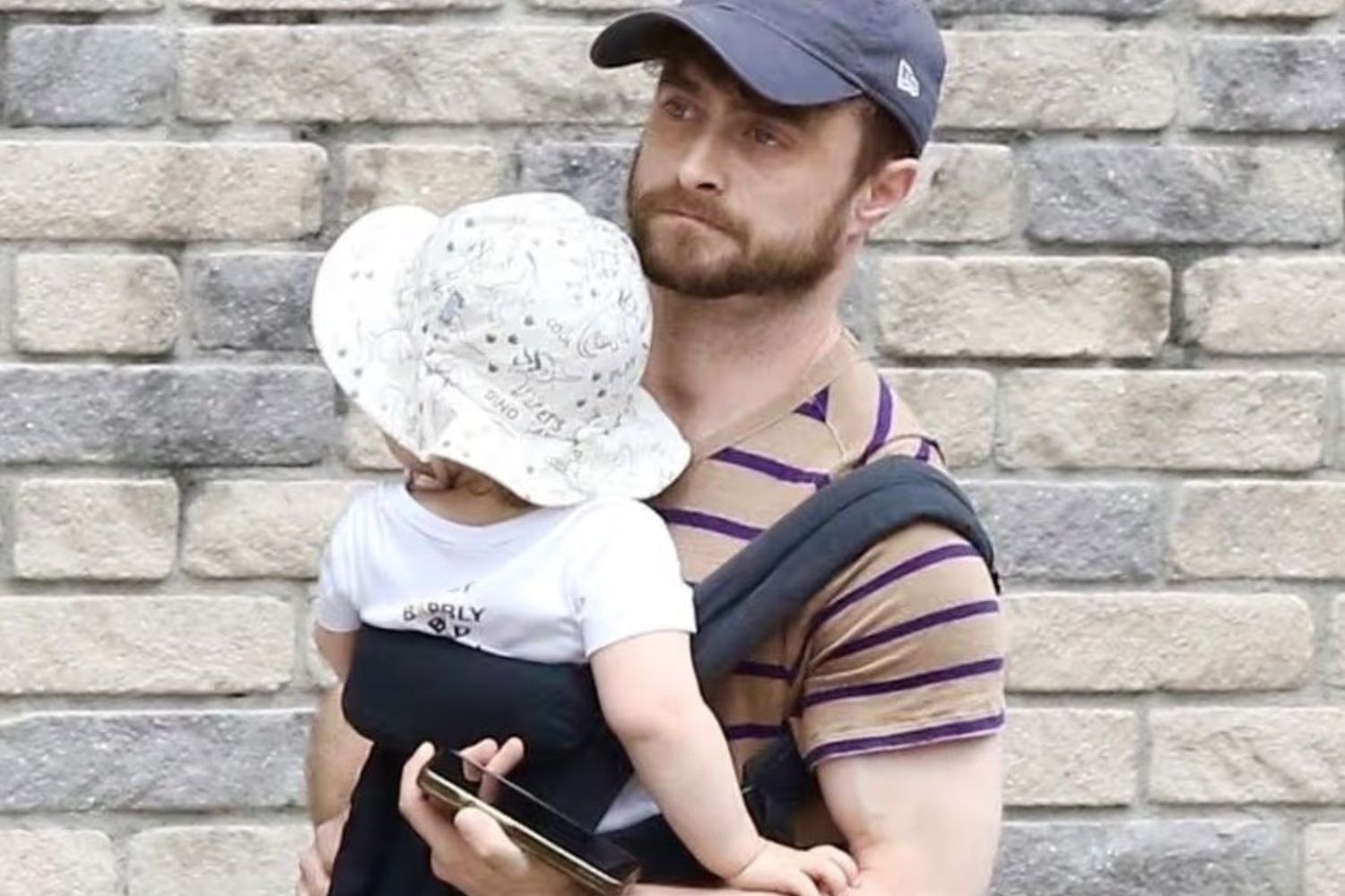 O segredo que Daniel Radcliffe quer manter longe do próprio filho