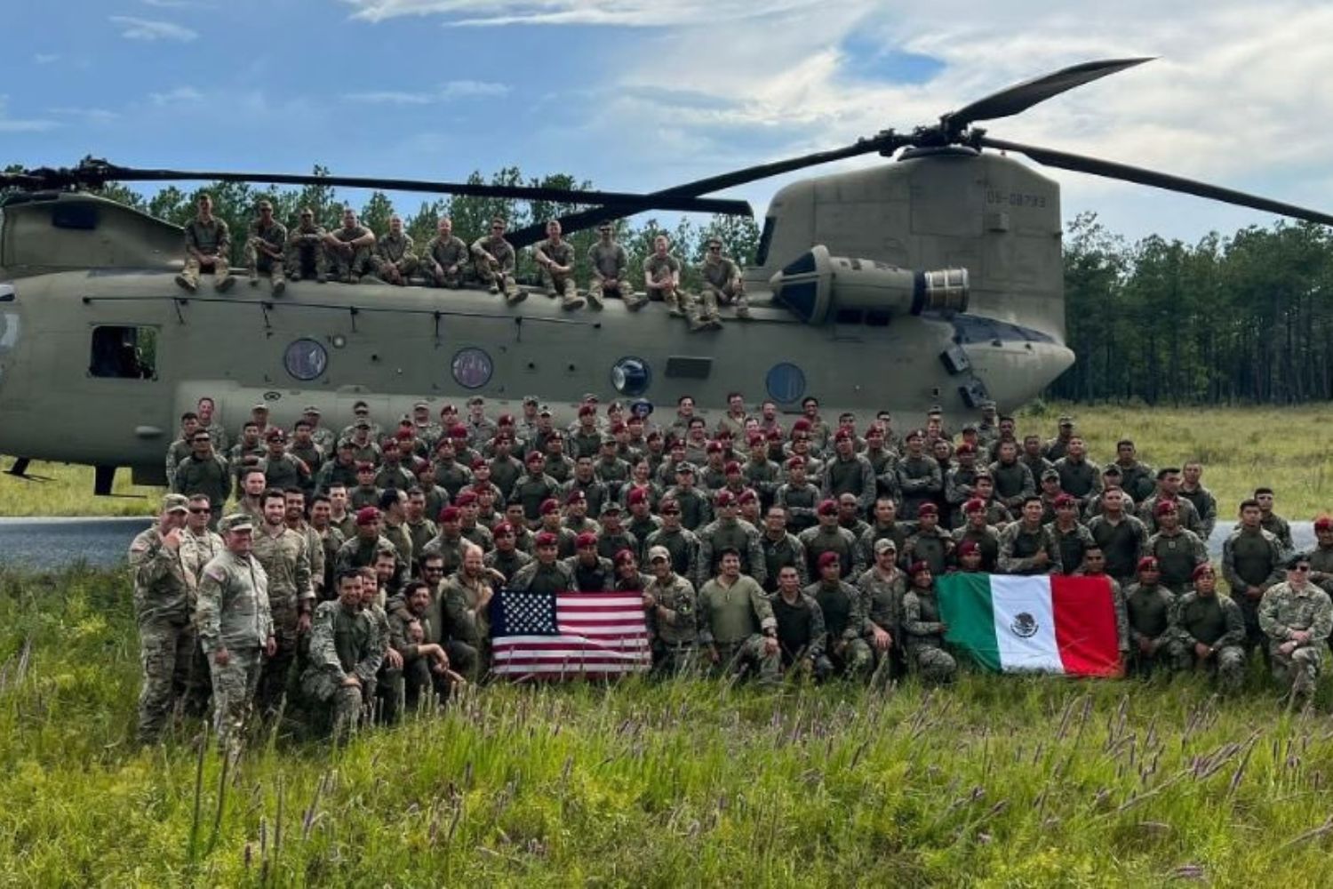 México mobiliza tropas após golpe contra poderoso cartel 