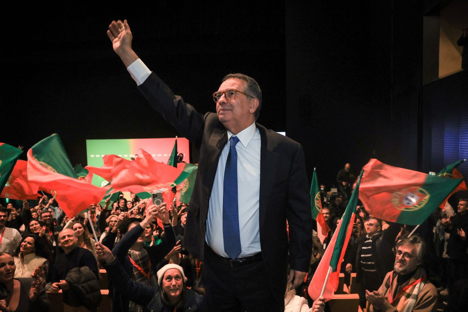 Portugal escolhe a moderação e barra a extrema direita em uma eleição decisiva