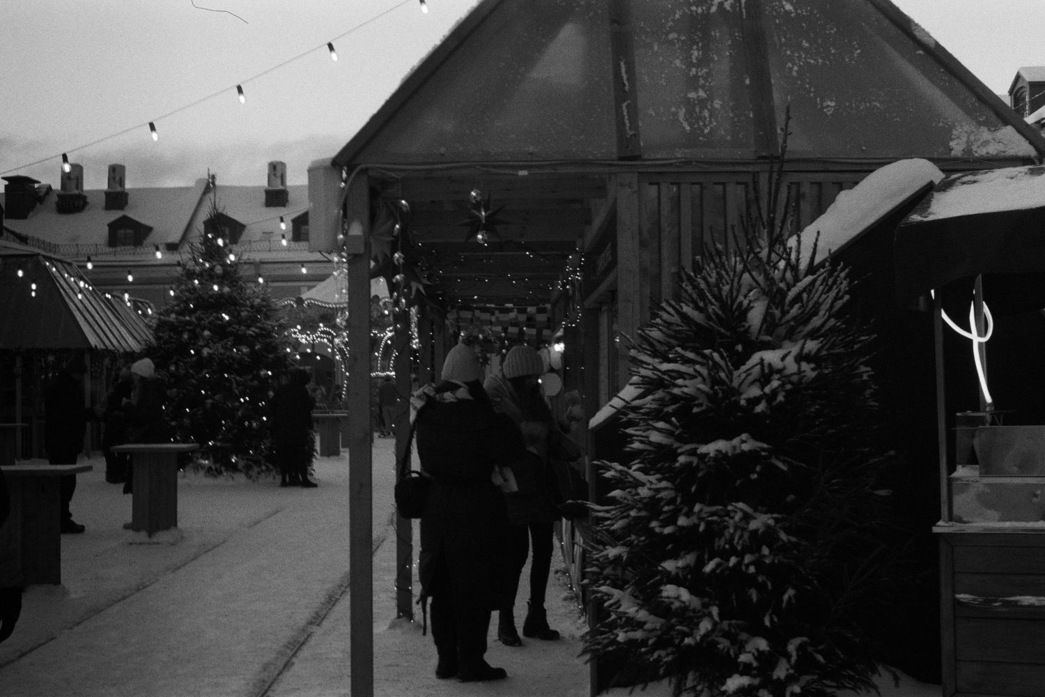Após 21 dias de escuridão, cidade do Reino Unido finalmente voltou a ver o sol