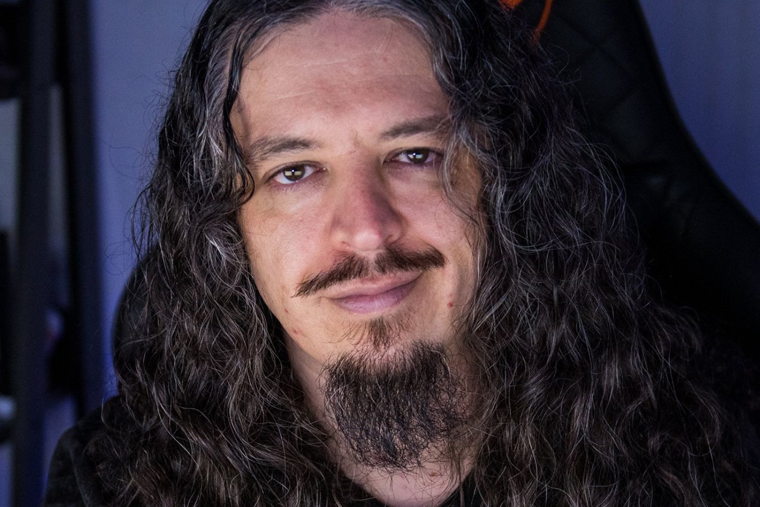 Um álbum gravado ao vivo virou resposta direta à lógica dos algoritmos
