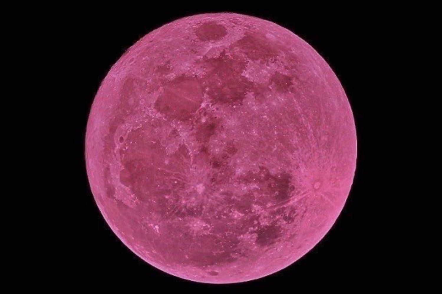 A “lua rosa” está chegando, mas o que você verá no céu pode surpreender mais do que o nome sugere