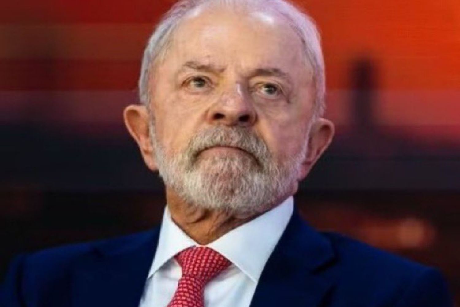 A inflação perdeu força em março, mas ficou acima do esperado