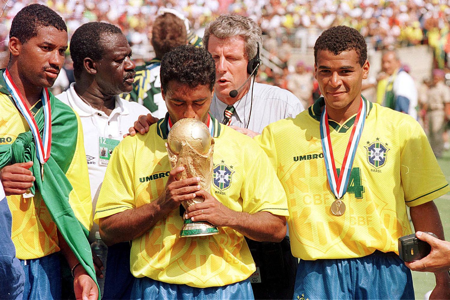 Campeão do mundo com o Brasil recebe sentença da Justiça