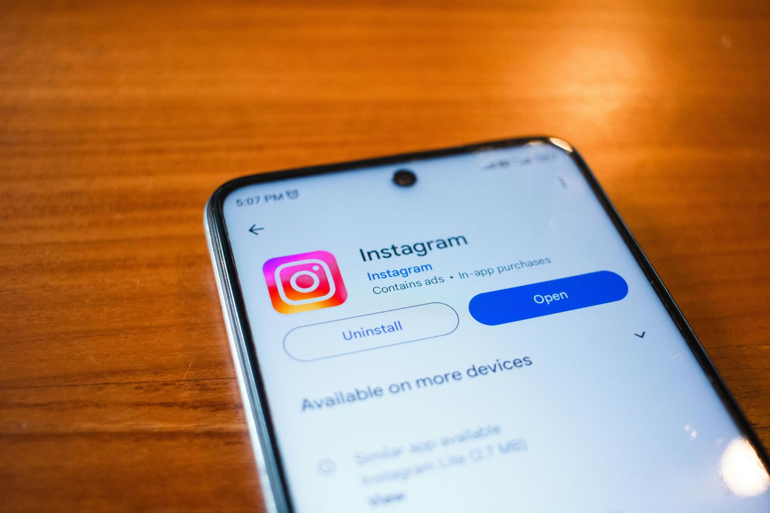 Instagram vai avisar pais sobre buscas sensíveis de adolescentes, mas a medida já gera controvérsia