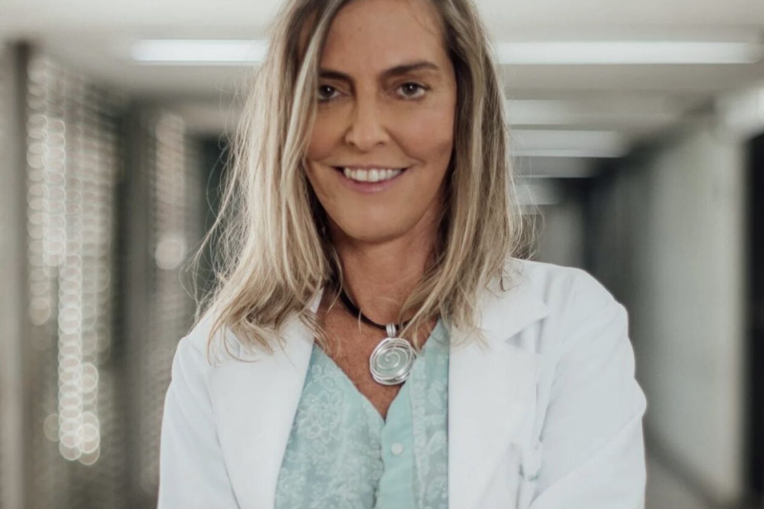 Uma proteína descoberta no Brasil pode abrir caminho para recuperar movimentos de paraplégicos e tetraplégicos