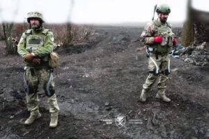 Ucrânia testa exoesqueletos para reduzir esforço de soldados no combate