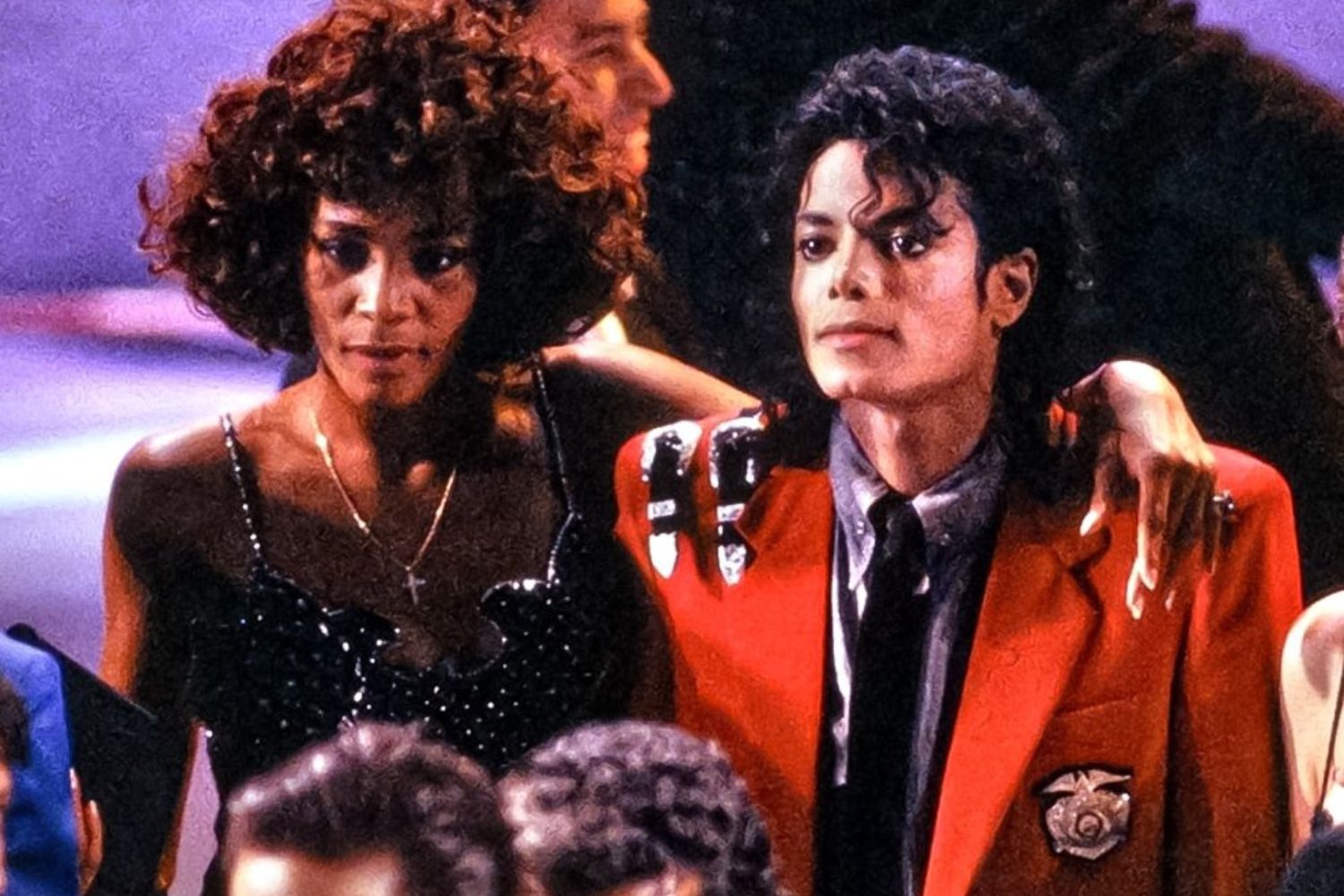 A herança de Michael Jackson volta ao centro da disputa e Paris Jackson decide enfrentar quem controla o legado