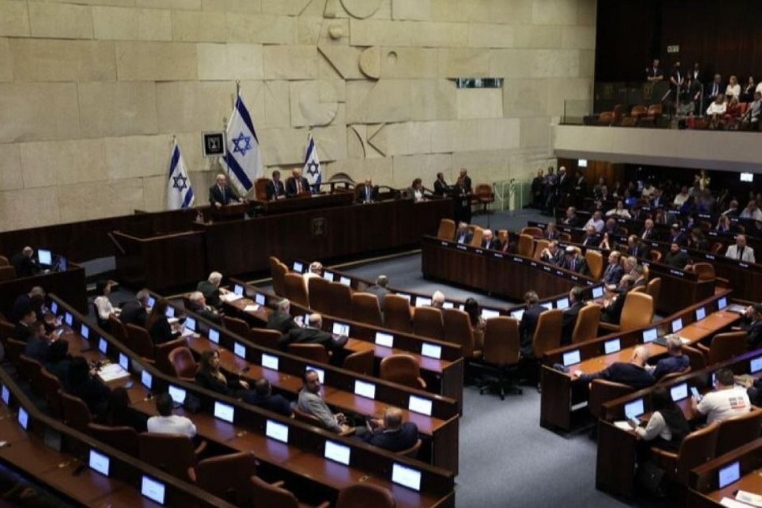 Israel aprova lei que prevê pena de morte para palestinos condenados por matar israelenses