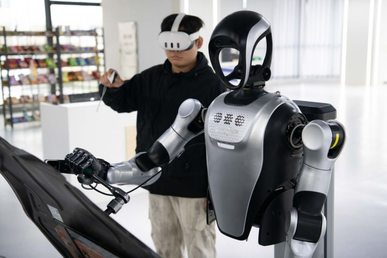 A China começou a treinar robôs como se fossem alunos