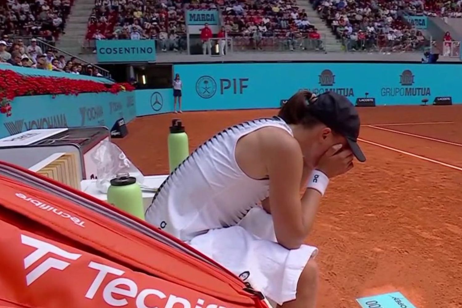 Vírus misterioso preocupa jogadores no Masters de Madrid