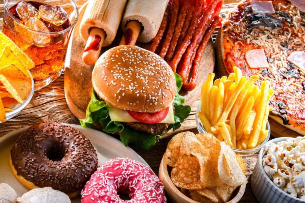 Você pode não estar com fome, mas a publicidade faz seu cérebro pensar o contrário